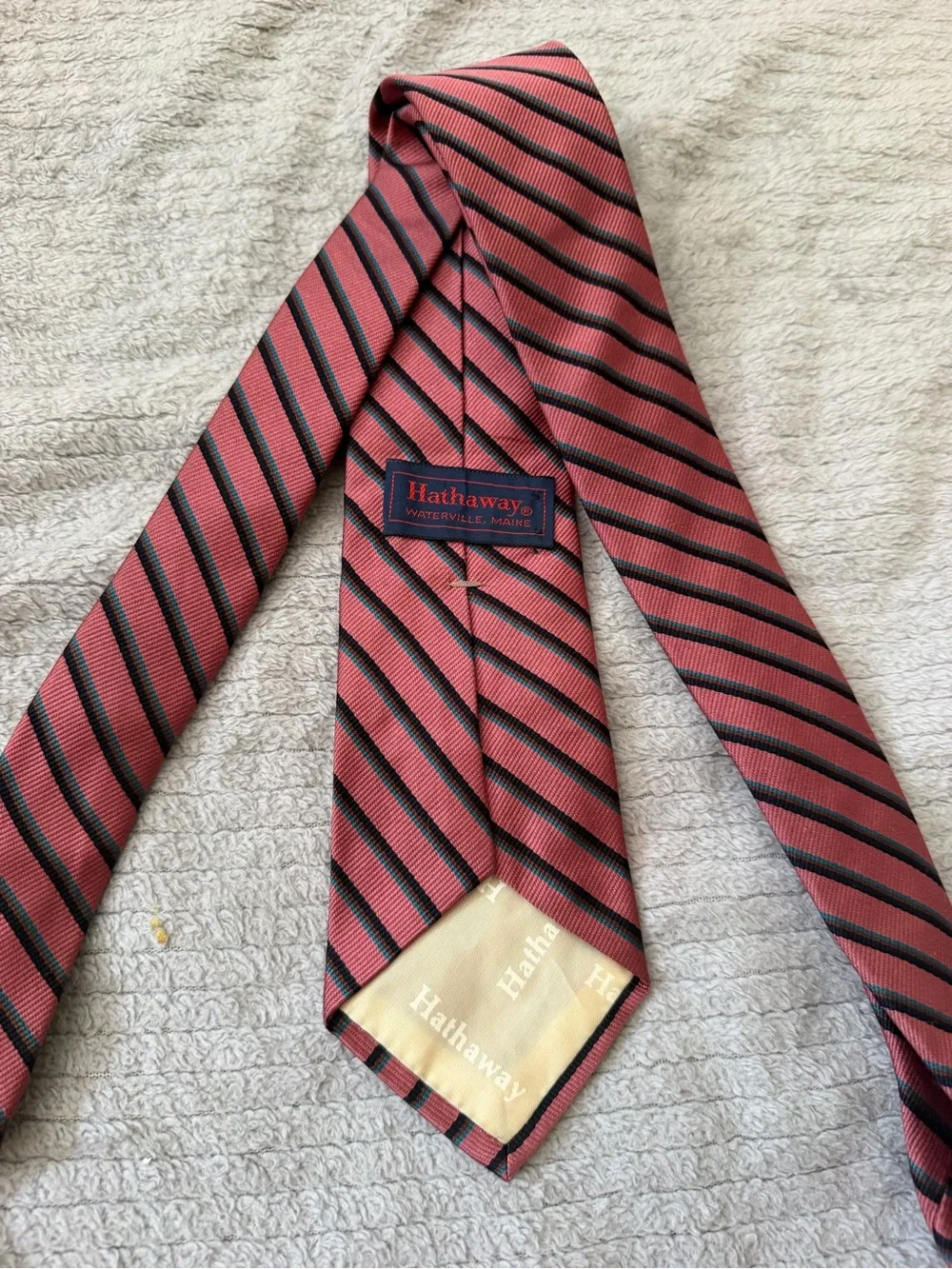 Men's Red and Black Diagonal Stripe Tie
